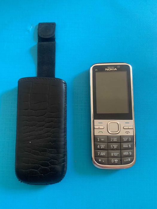 Смартфон "Нокіа - С5-00"