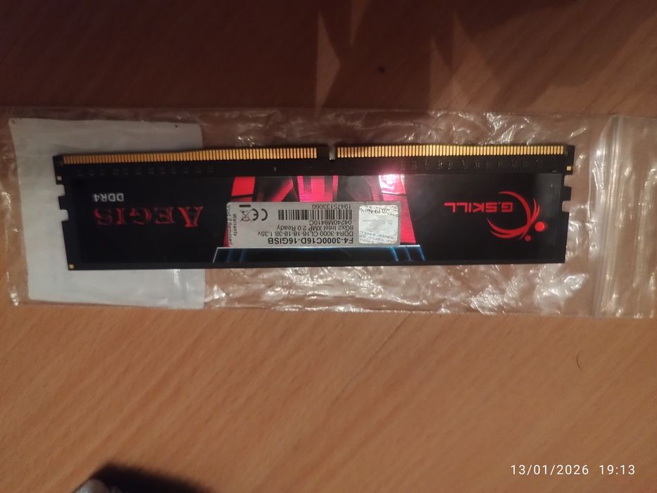 16 GB RAM Memory439010946125680640