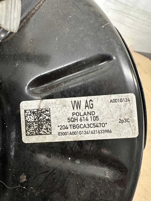 VW Touran 5TA serwo hamulca 5QH614105