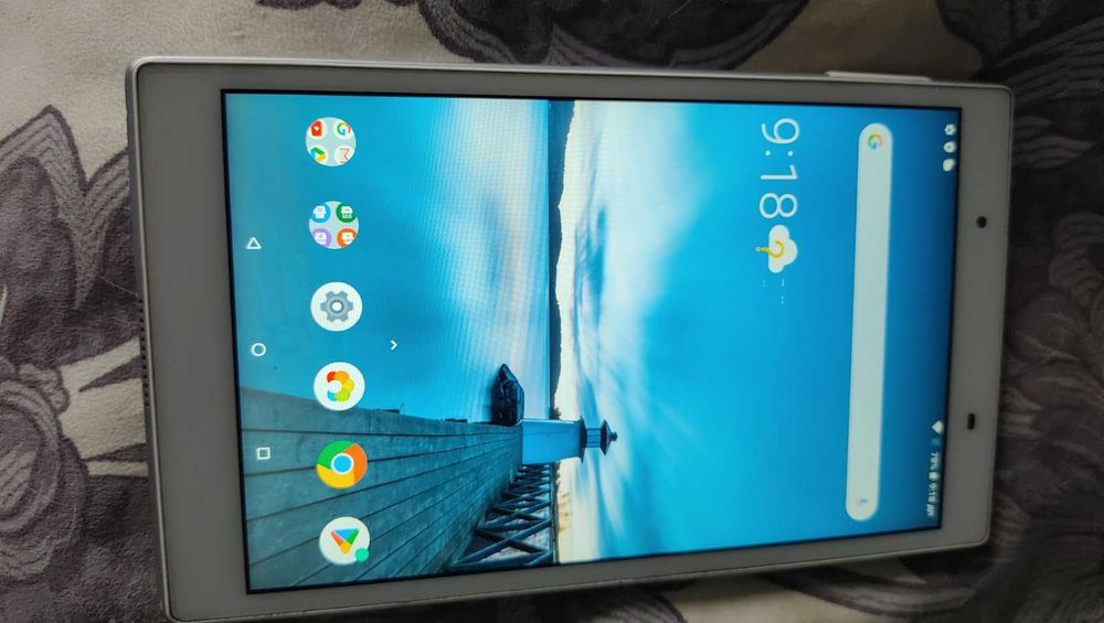 Планшет Lenovo TAB4-8504X 8" LTE 2/16GB