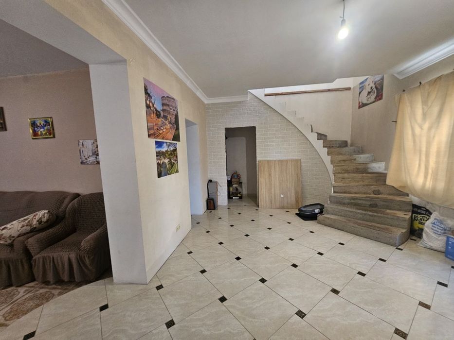 Новий двоповерховий будинок 200 м² | Великодолинське | 6 соток