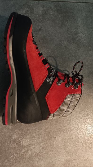 Nowe buty Lowa Gore- Tex r. 42 góry