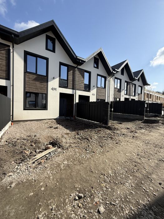 Таунхаус біля парку