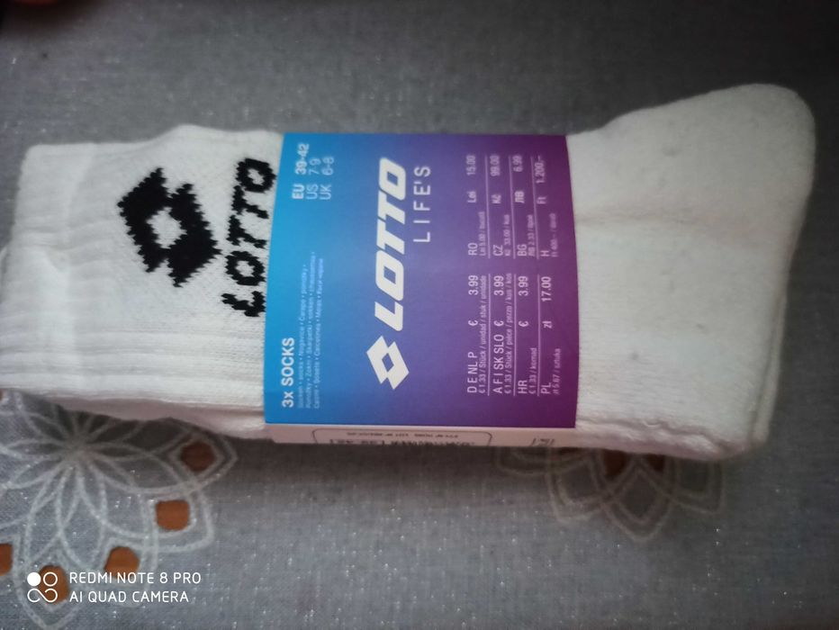 Lotto skarpetki białe sportowe rozm. 39-42.