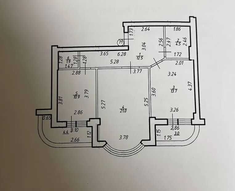Продається стильна видова 2к. квартира в самому серці Яремче!
