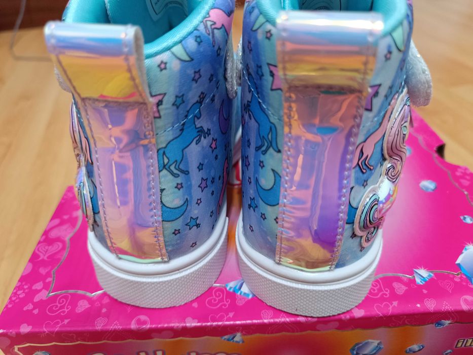 Sapatilhas Skechers novas 30