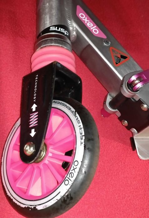 Trotinete Junior com suspensão