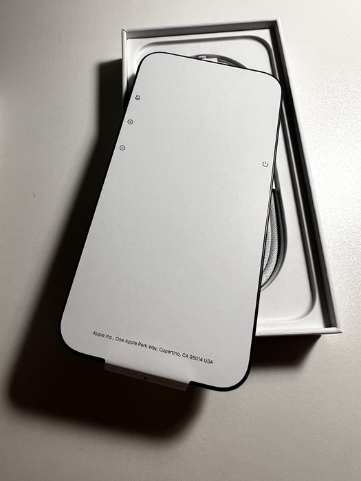 iPhone 16e nowy na gwarancji