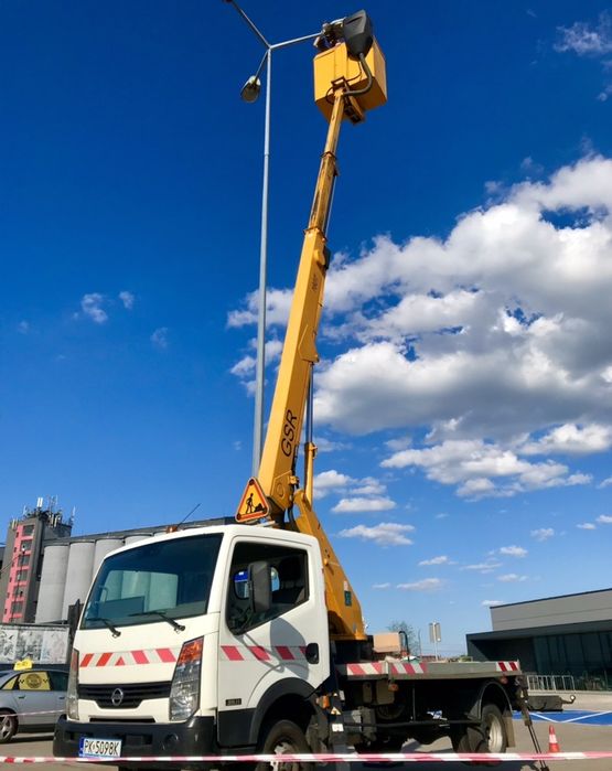 Wynajem Podnośnik koszowy usługi zwyżka podnośnik nożycowy podest