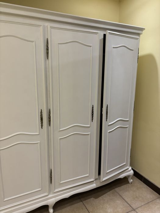 sypialnia w stylu ludwikowskim