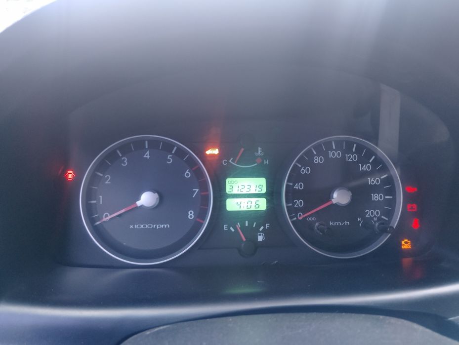 Продам hyundai getz 1.1 газ/бензин