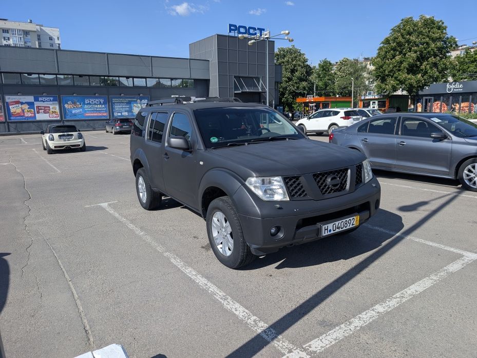 Nissan Pathfinder (r51)