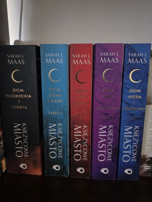 Książki Sarah j. Maas