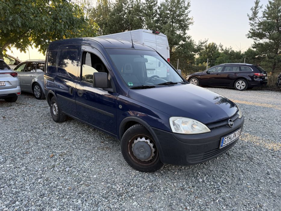 Opel Combo 1.3 Diesel 192 tyś. przebiegu z Niemiec