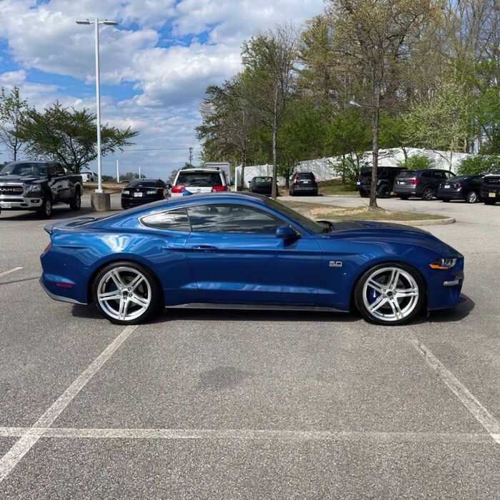 Ford Mustang GT Premium      2023