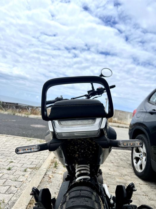 Husqvarna - 125 cc - Svartpilen