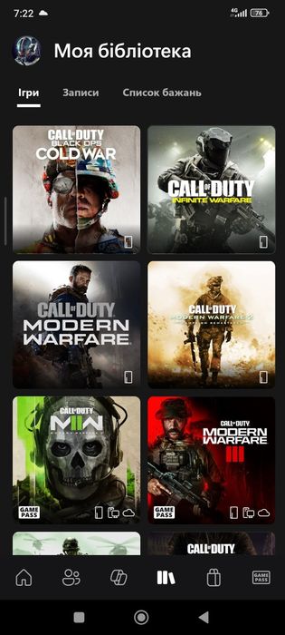 Xbox series s з акаунтом і двома геймпадами