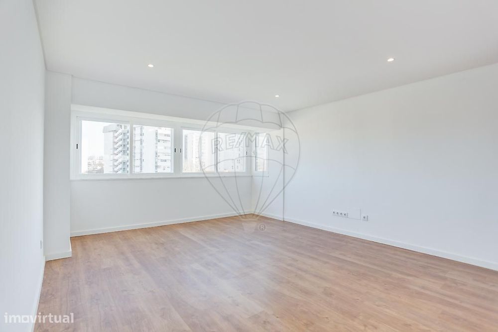 Apartamento T3 para venda — Olivais, Lisboa