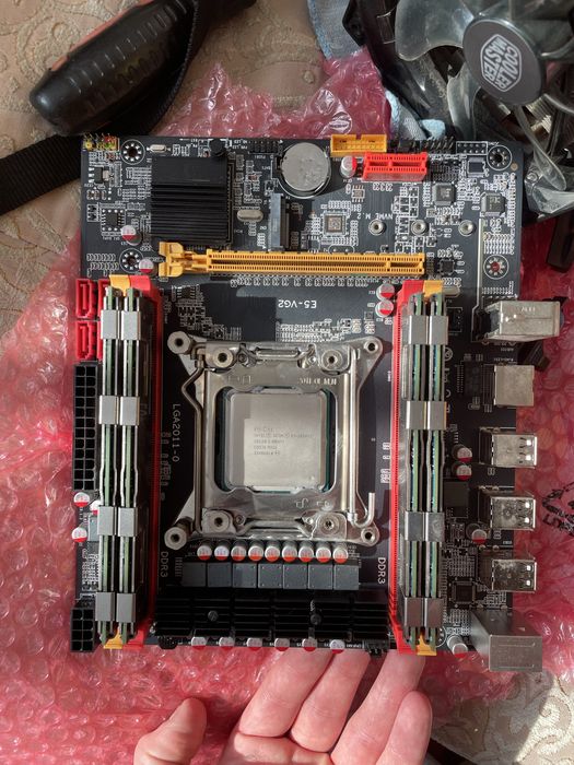 Комплект,Мат плата,процессор,оперативная память,и башня