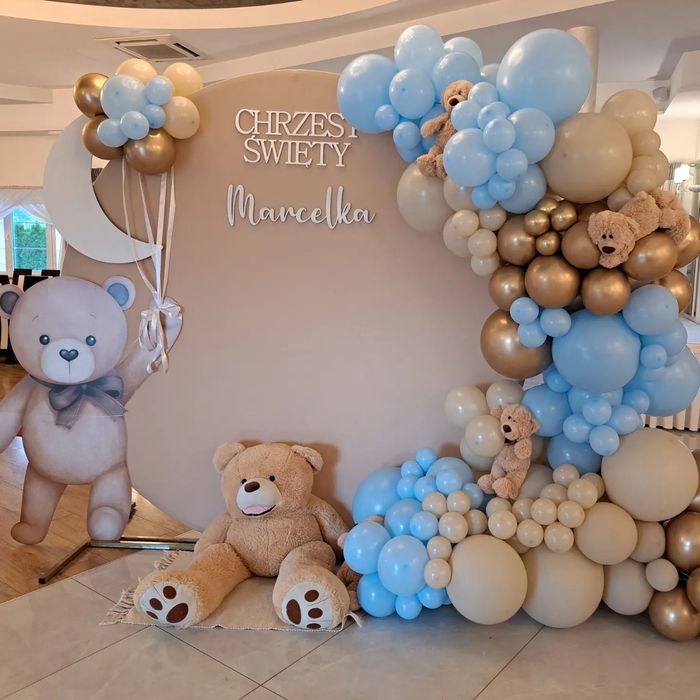 Dekoracja balonowa koło ścianka na chrzest komunia roczek balony