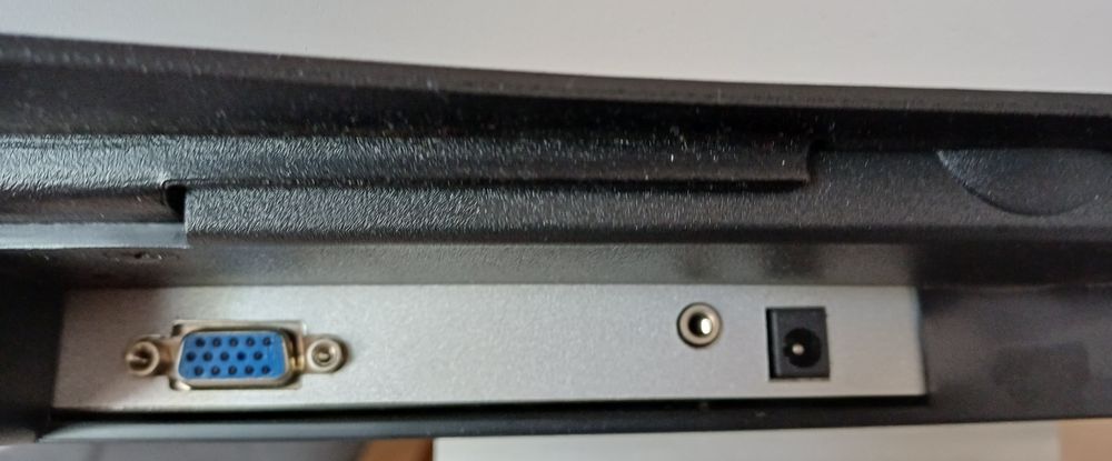 Monitor VGA de 19 pulgadas, marca MEDION64552785820417123