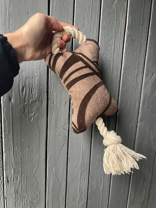 Іграшка для собачки