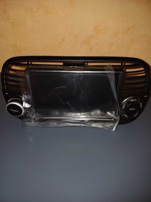 Автомагнітола Fiat 500 (2007-2015) Android CarPlay 7 дюймів.