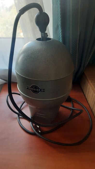 Фотоувеличитель Manufoc II (лампа, отдельные запчасти)