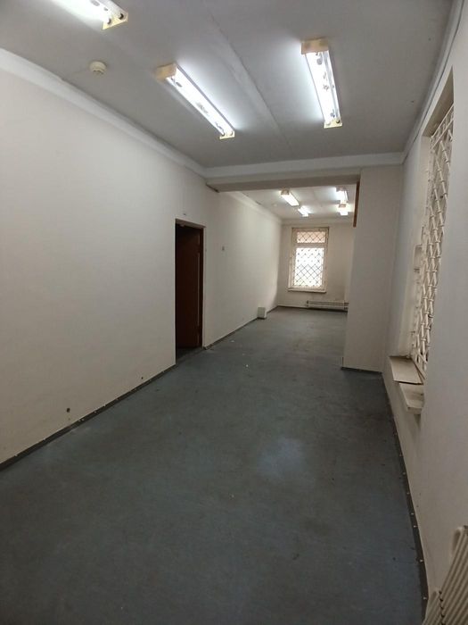 Офіс 300м2, до метро 5 хвилин
