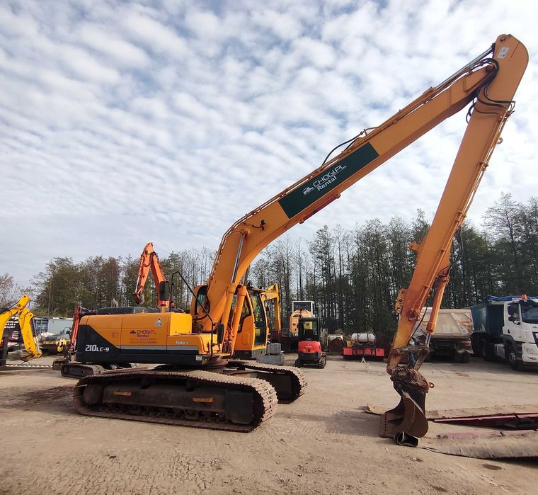 Koparka gąsienicowa typu LONG - Hyundai 210L