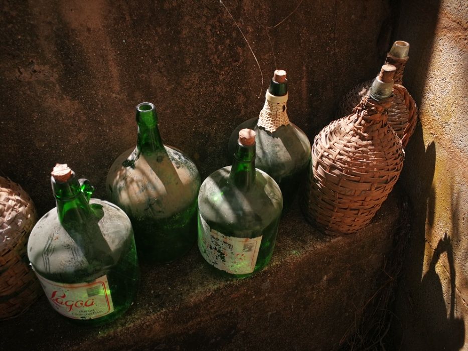Garrafões de vidro antigos