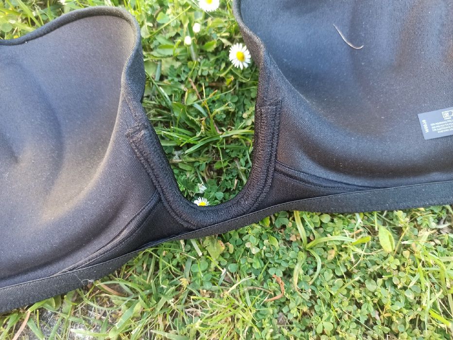 65E stanik do sukienki dekolt Wonderbra biustonosz