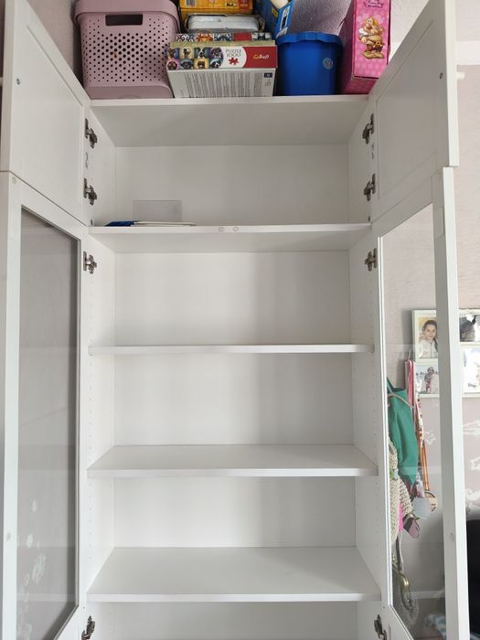 Sprzedam regał pokojowy