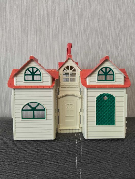 Ляльковий будиночок , дім для ляльок (кукол) - відкривається!