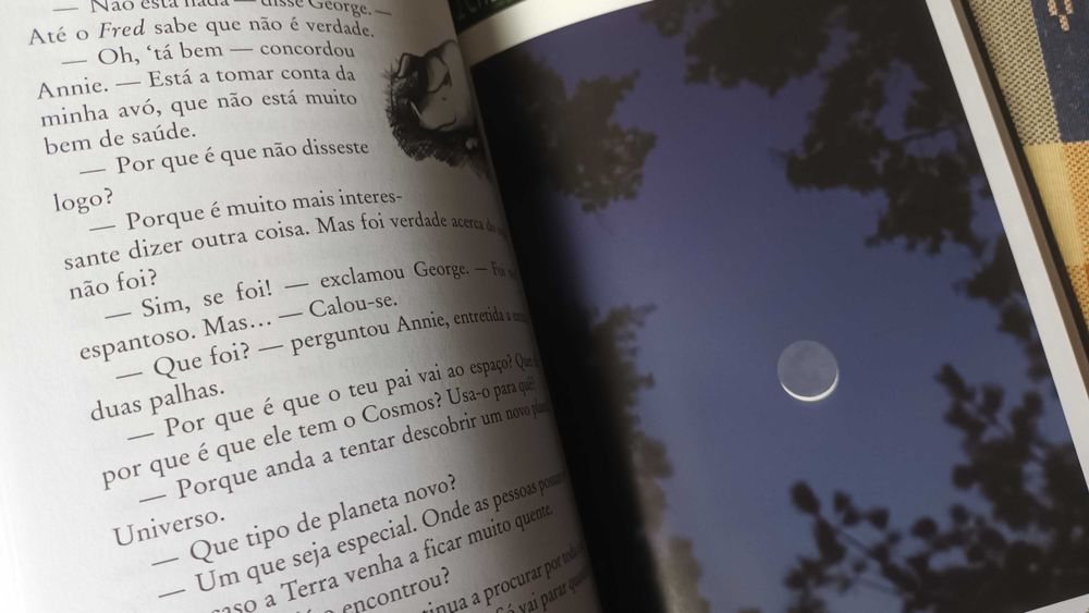 "Chave Secreta para o Universo" por Lucy & Stephen Hawking