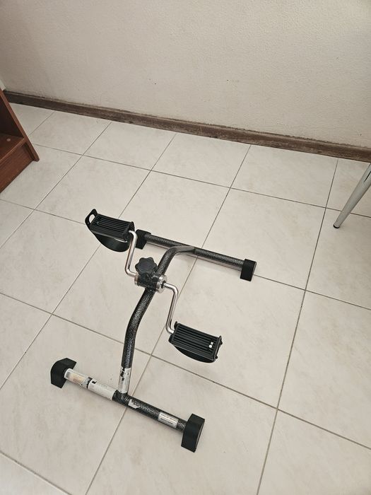 Vendo pedaleira usada em óptimo estado por 35 €
