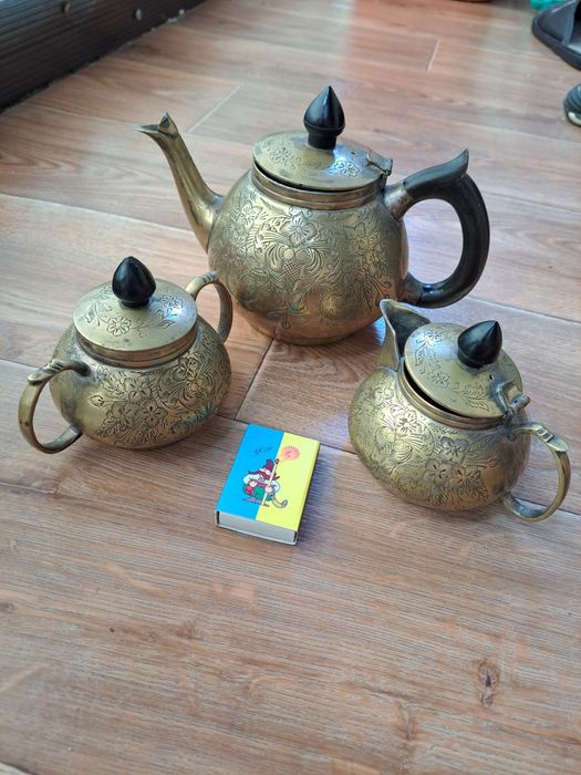 Продам набір із трьох предметів