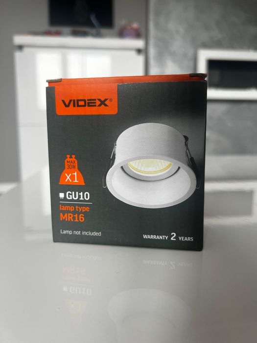 Oprawa sufitowa 57 sztuk