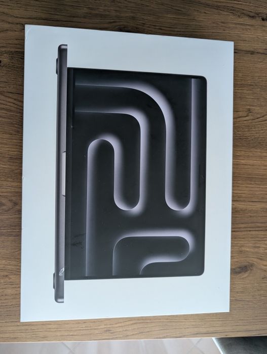 MacBook M1 Pro 13" 32Gb 1Tb