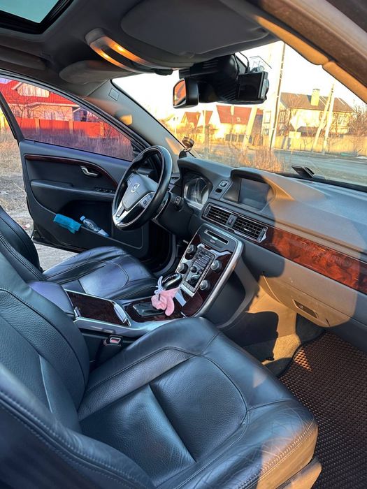 Продається Volvo xc70