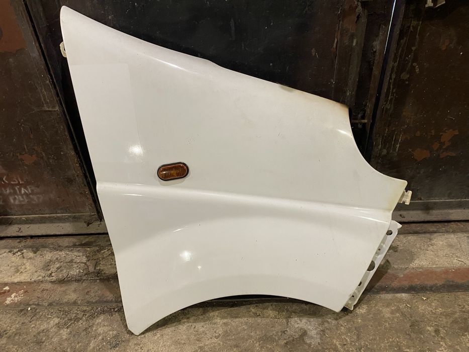 Крило праве Renault Trafic 2001-2014
