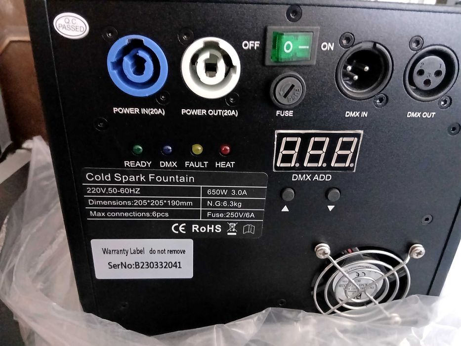 Maquinas de Sparkles para eventos ( fogo frio invertido)