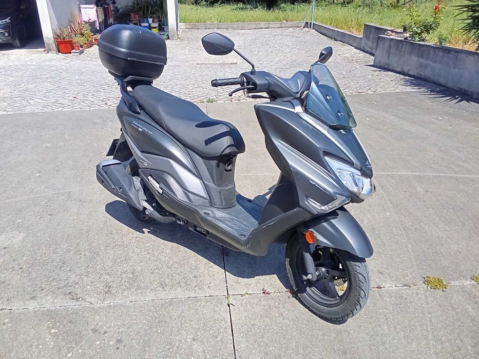 Vendo scooter Suzuki Burgman Street 125