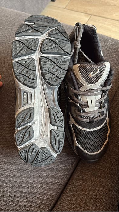 Asics GEL NYC ALL BLACK