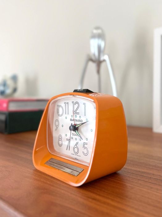 Relógio francês  Bayard em laranja vintage