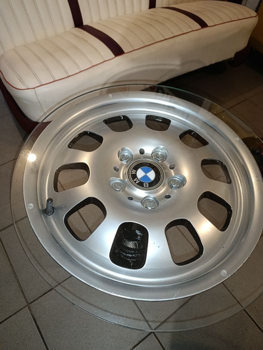 Mesa de apoios BMW