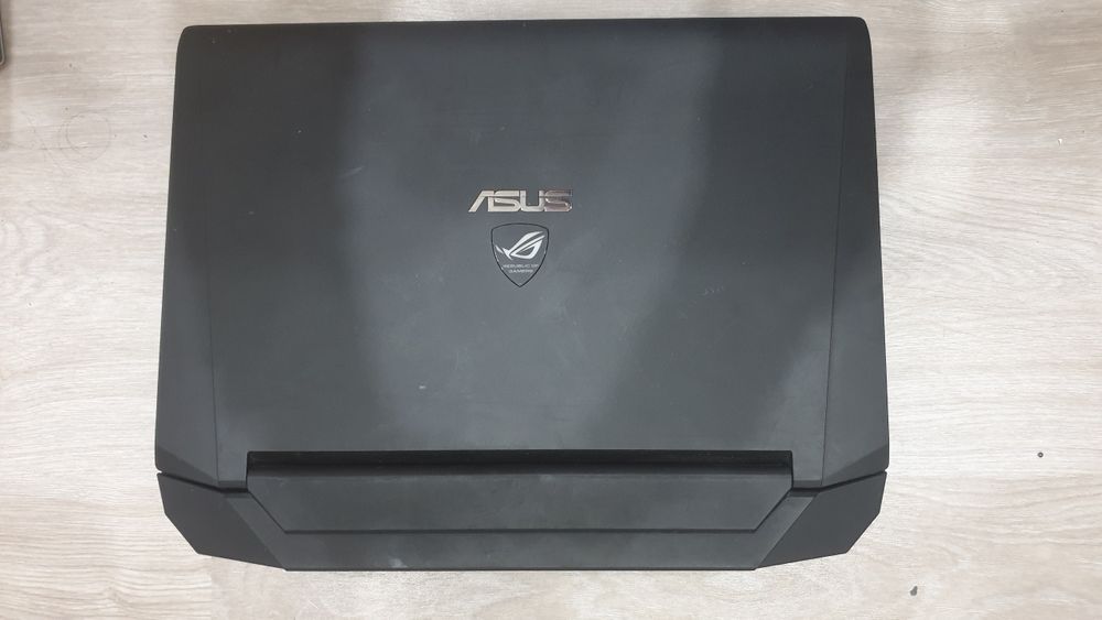 Asus ROG G750Jz (Peças), gtx 880mcompleto sem bateria.64170825467267124