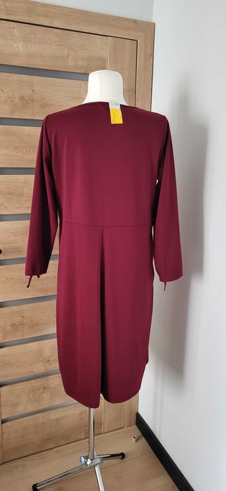 Dżersejowa bordowa sukienka nowa R.48/50