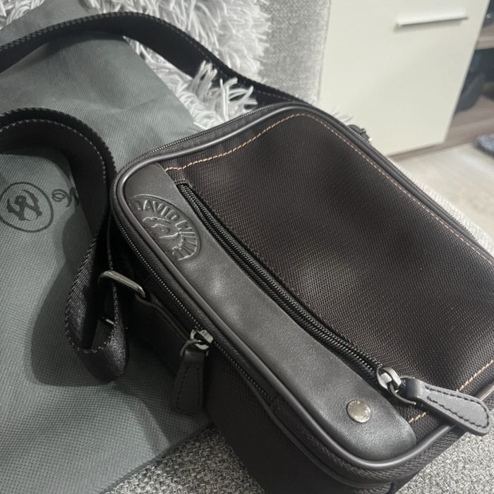 Bolsa homem David William nova – pele e nylon