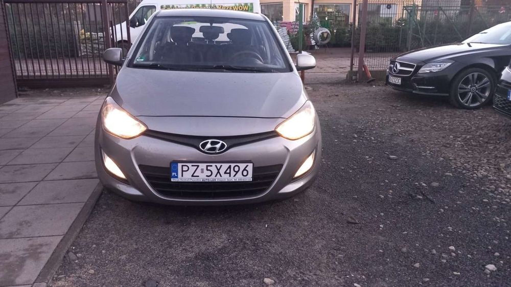 HYUNDAI I 20   benzyna klimatyzacja